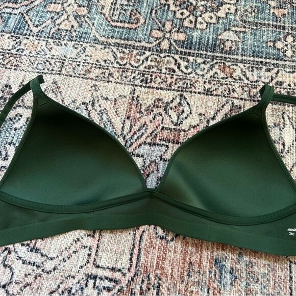 AERIE Real Me Full Coverage Wireless Bra Green size 34C - Picture 9 of 9